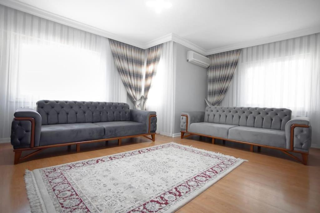 Apartment Large In A Quiet Area 40 Istanbul