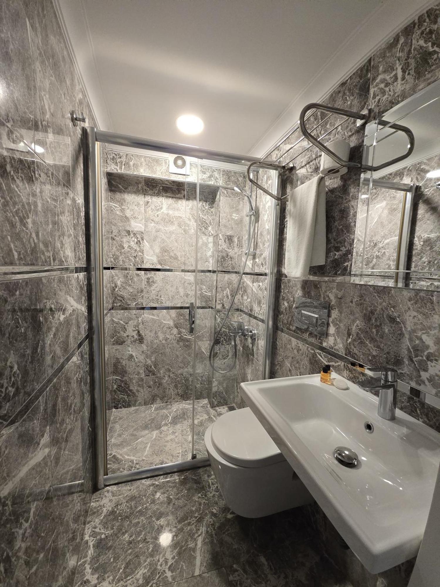 The Empress Theodora Ll Hostel