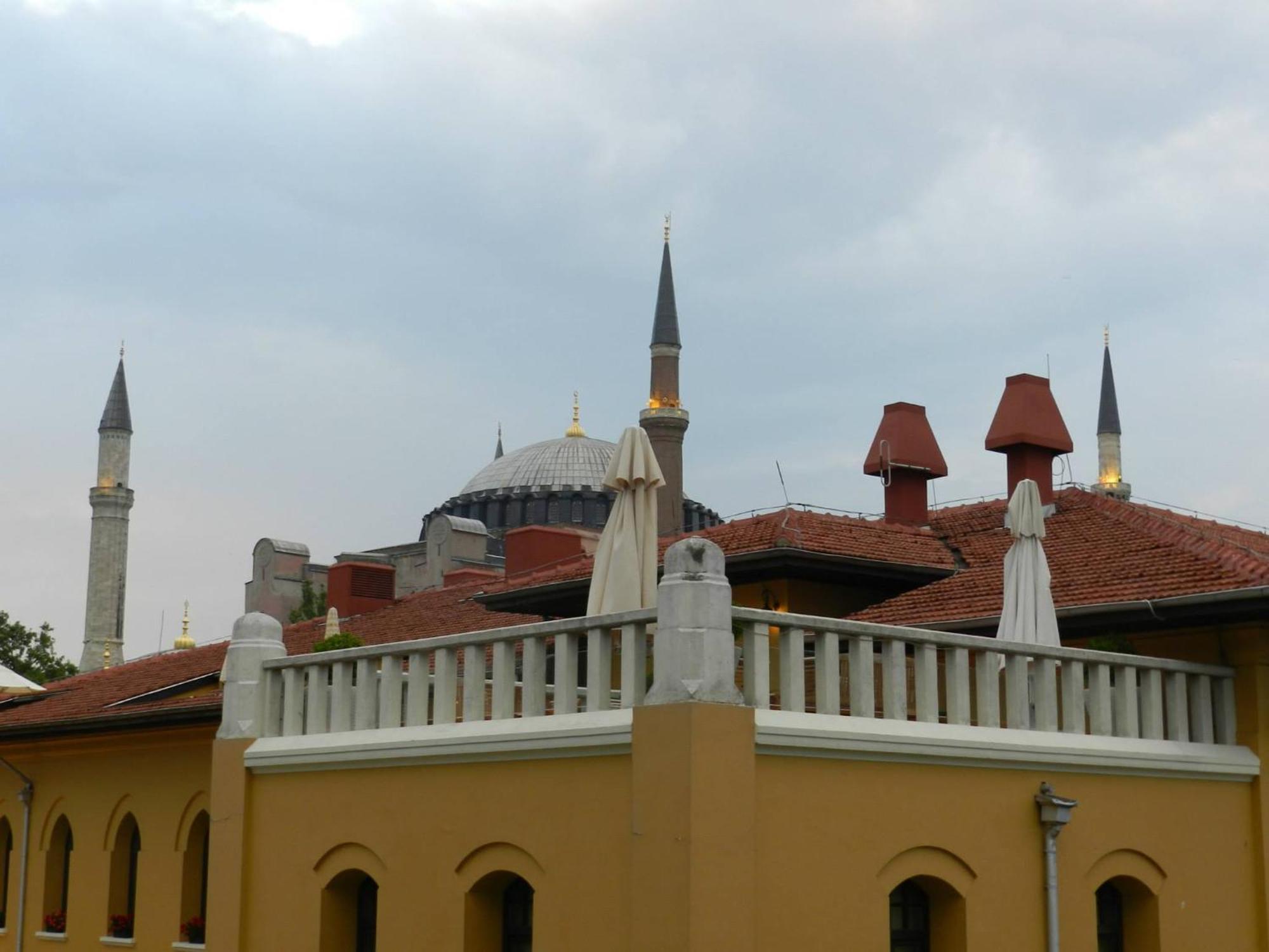 Berk - Grandma's House 3* Istambul