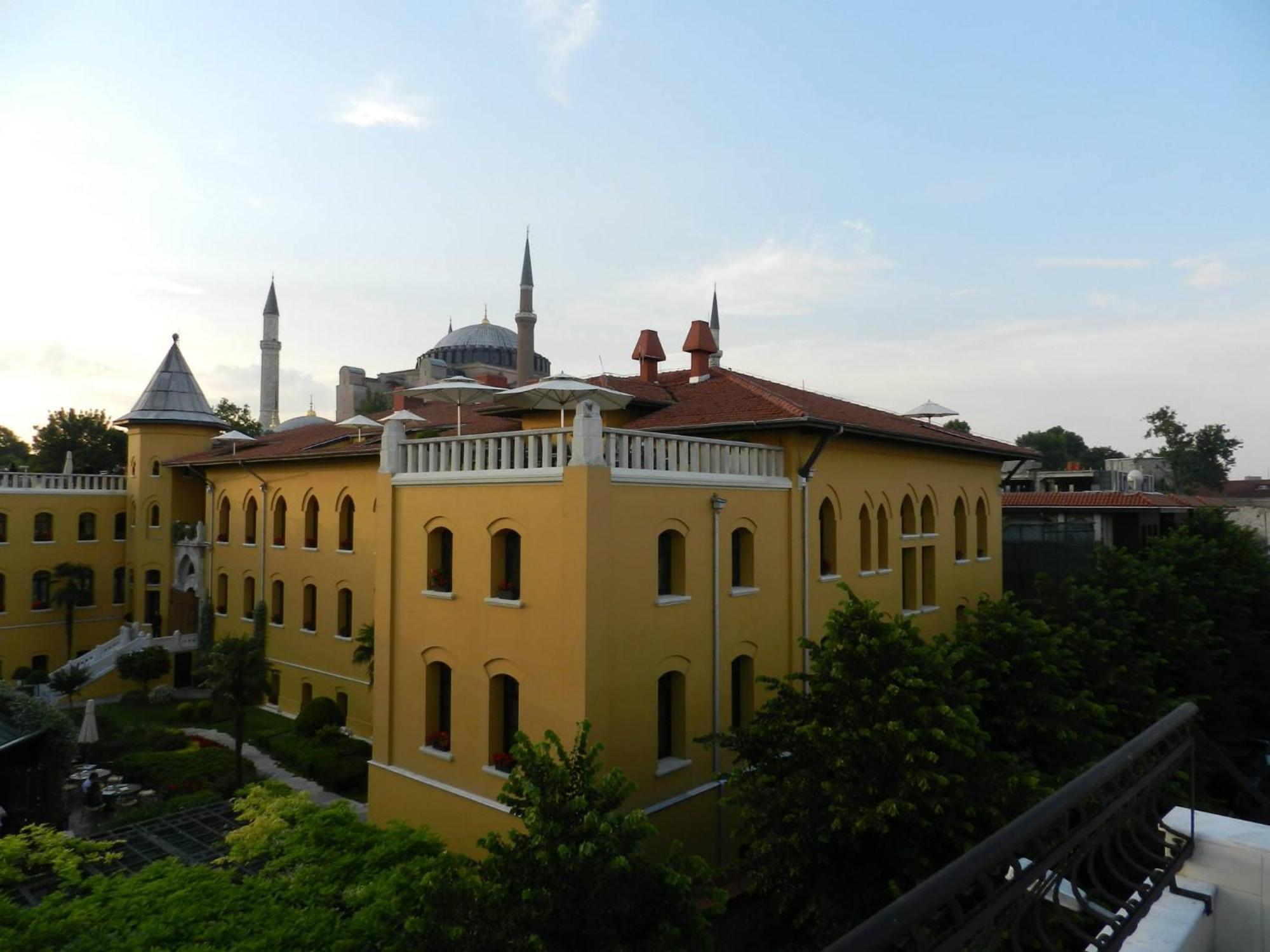 Hotel Berk - Grandma's House Istambul