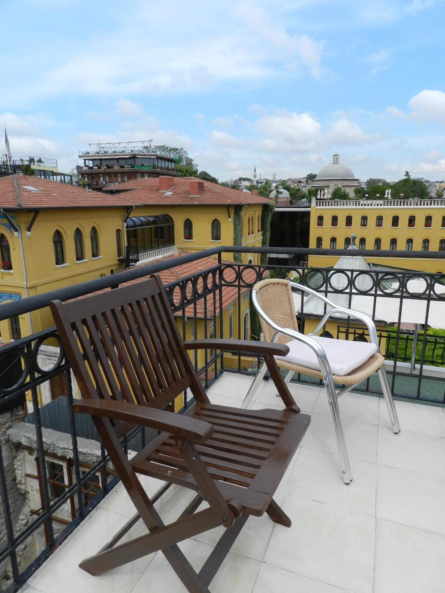 Berk - Grandma's House 3* Istambul