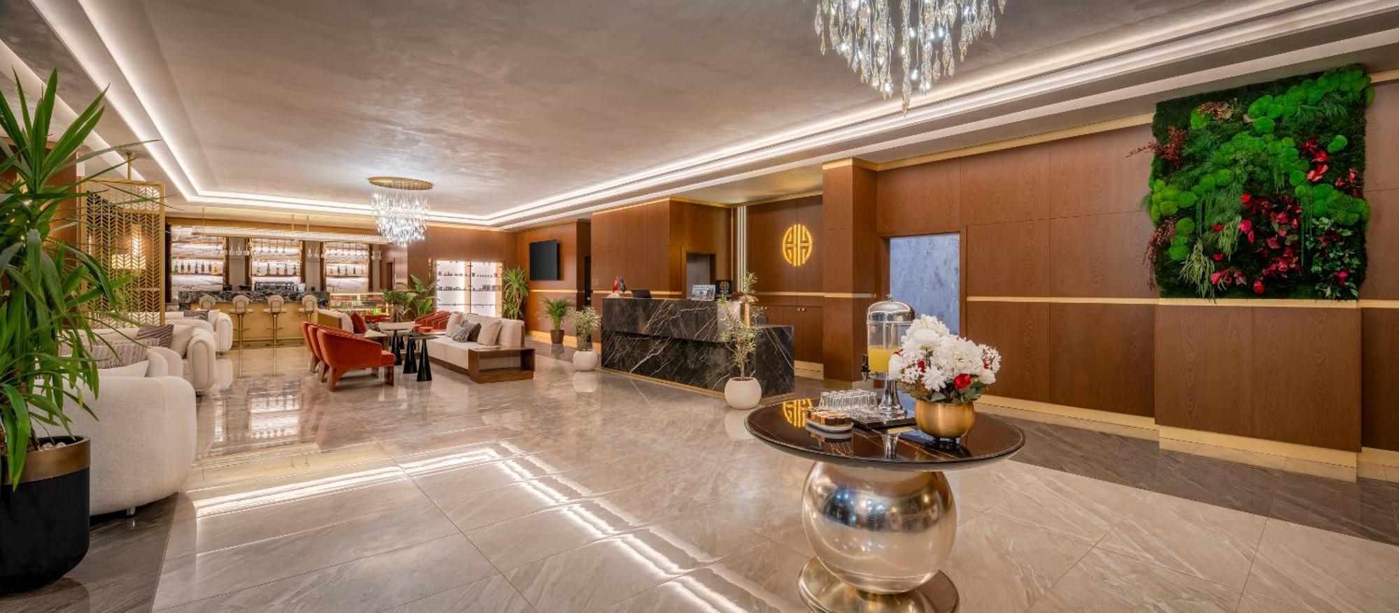 Western Premier Hidden Hills 5* Istambul