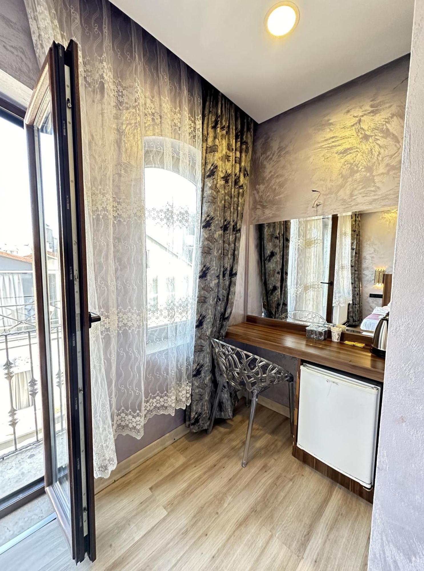 Taxim Alyon Hotel