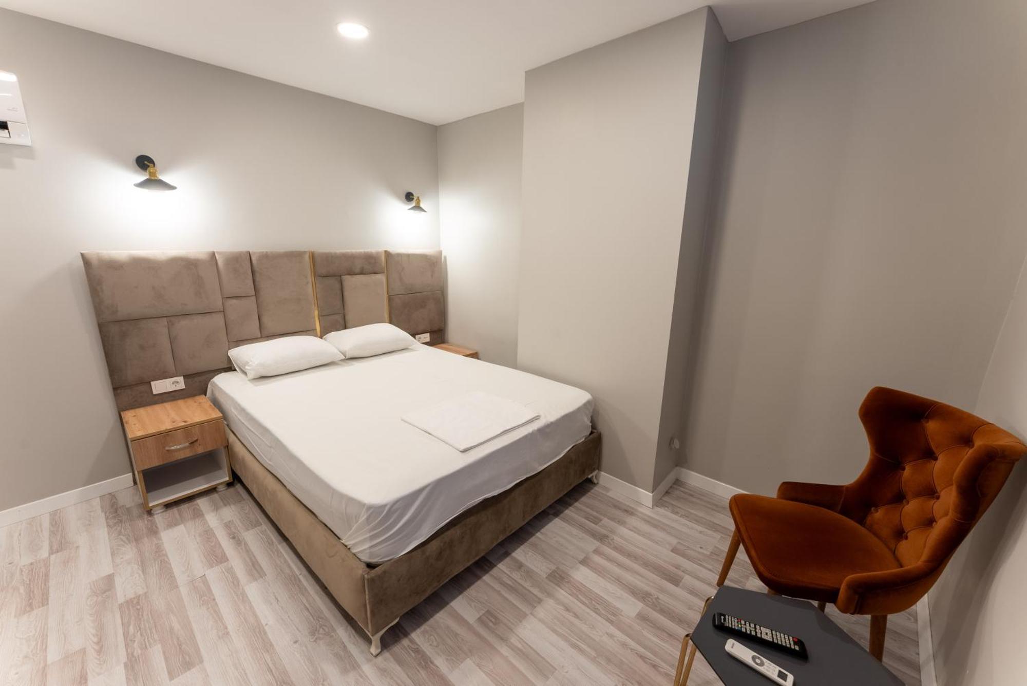 Hotel Lacasa Royal