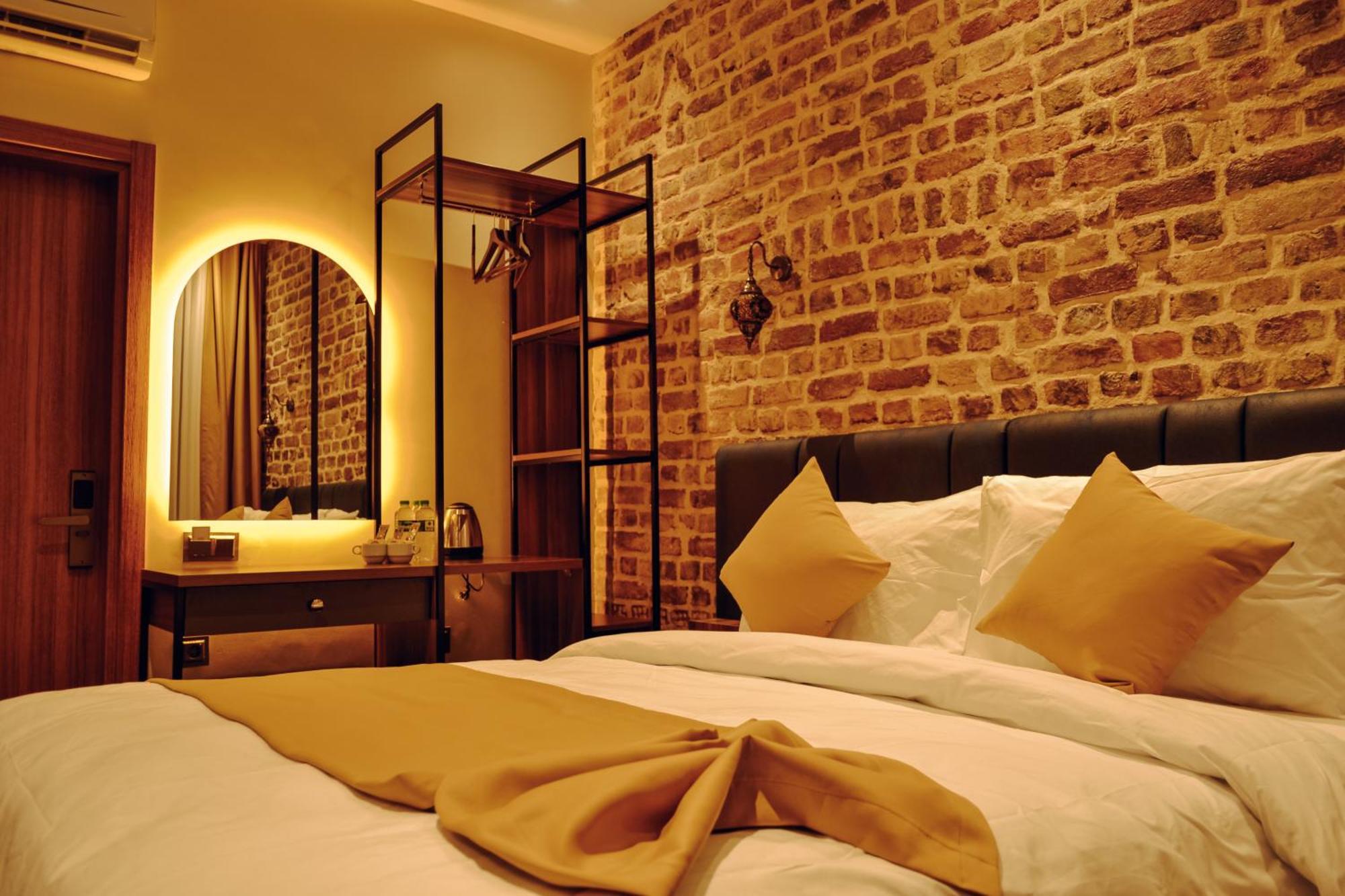 Galata Calm Tale Hotel 3*