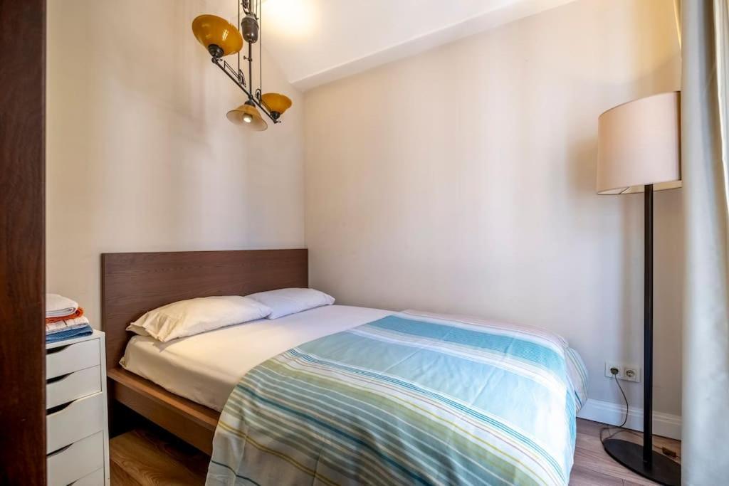 Spacious Apartment, 1-min To Taksim Square * Istanbul