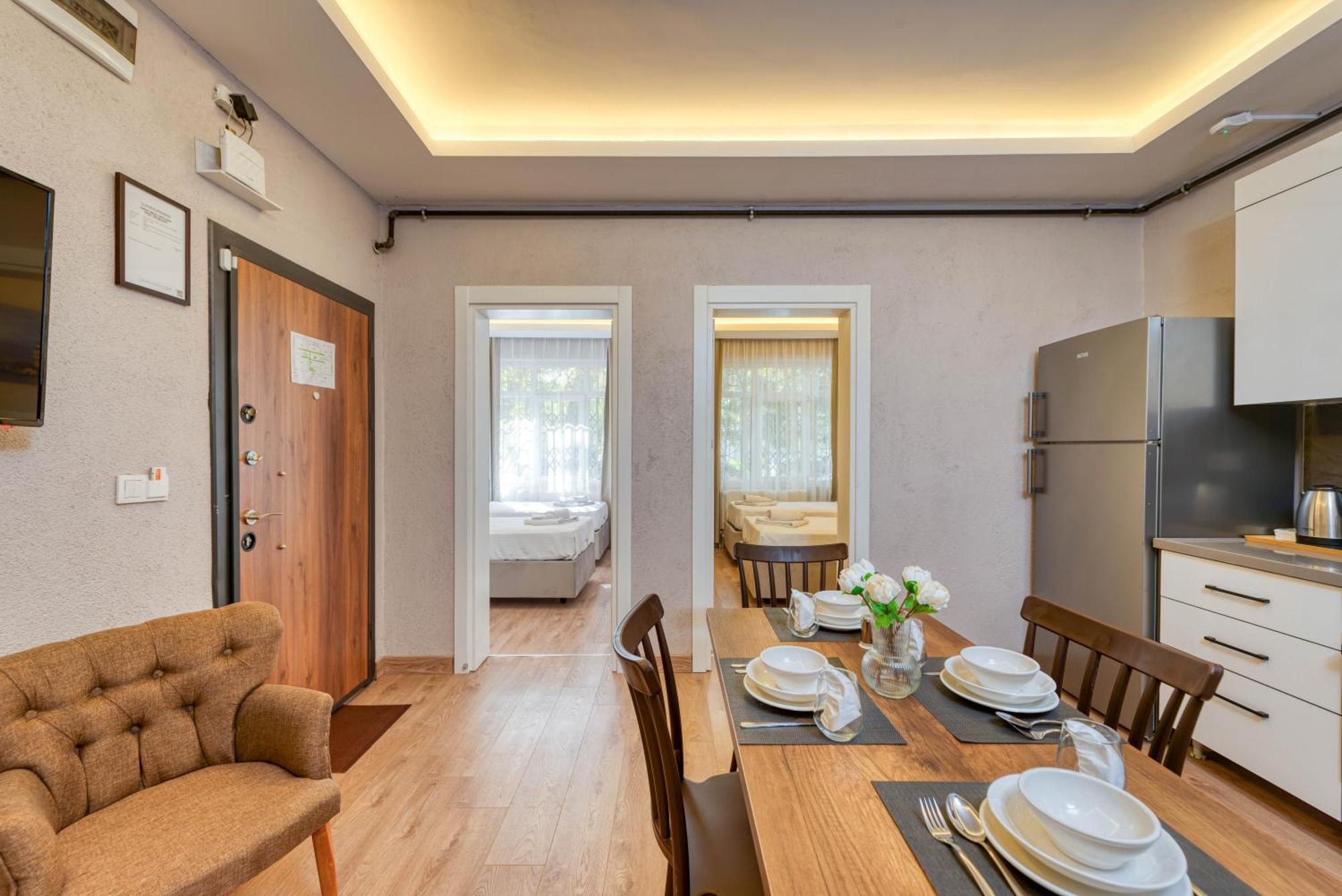 Port Apartment