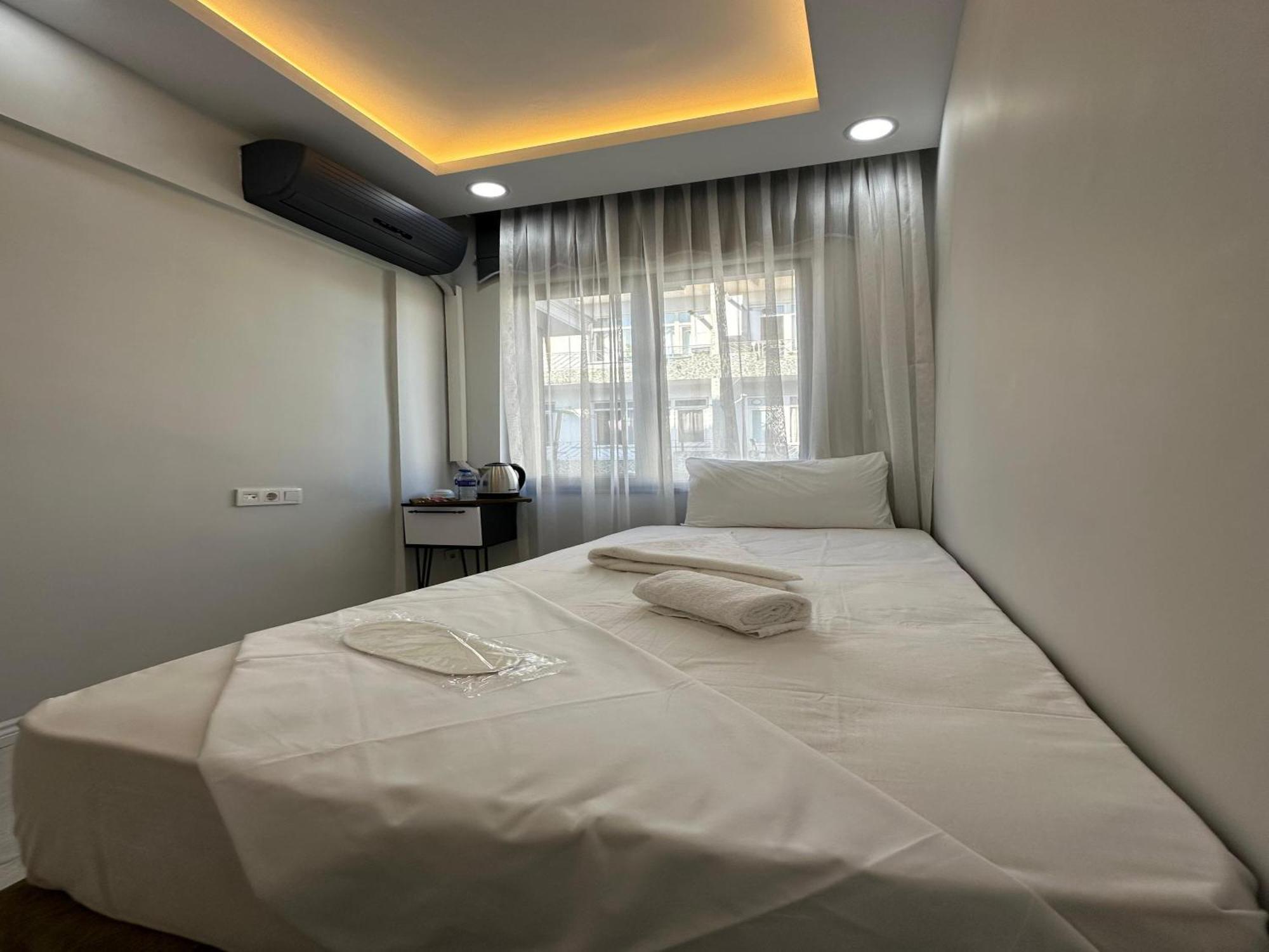 Asil Kosova Hotel