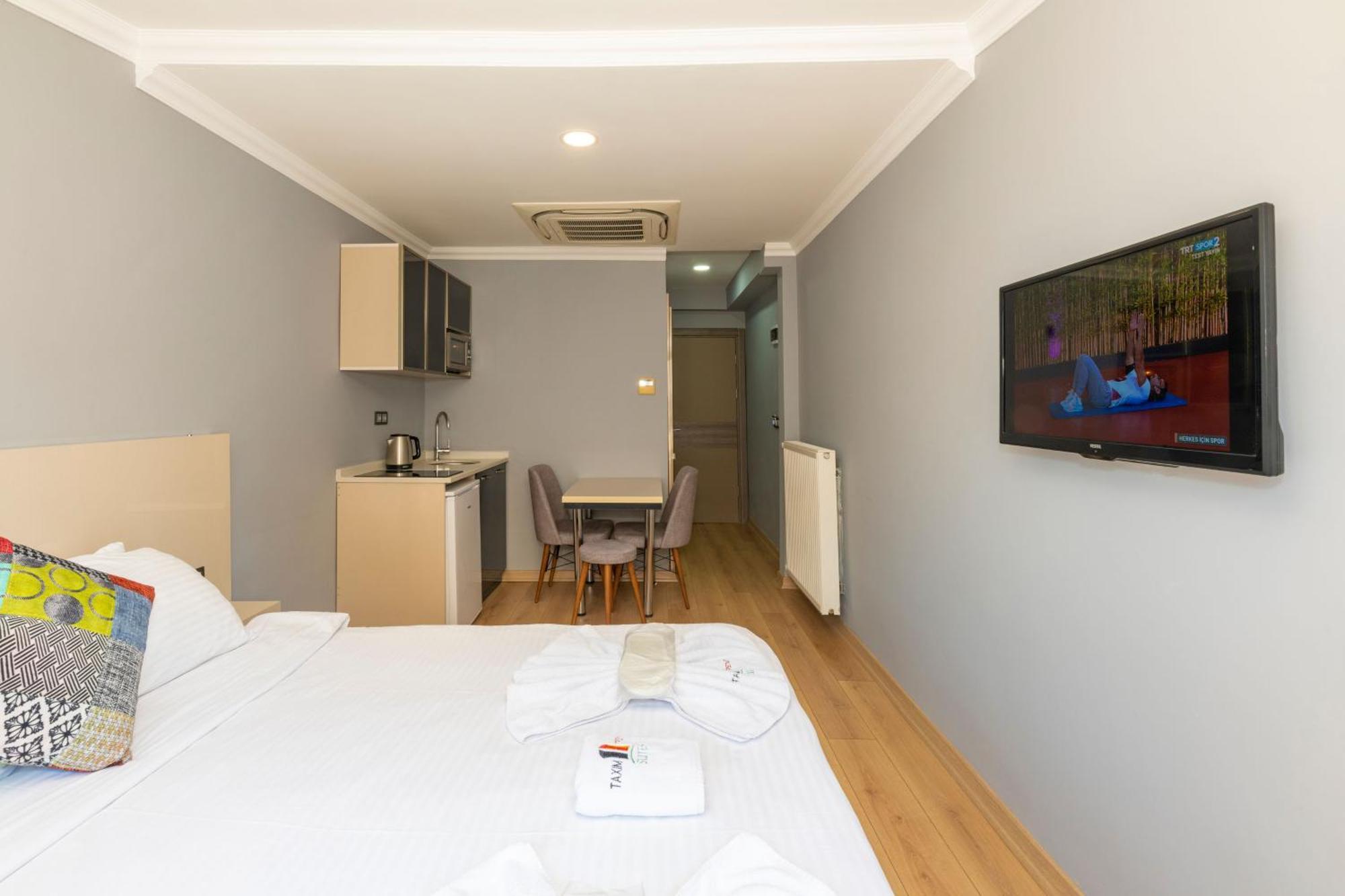 Aparthotel Butterfly House 2*