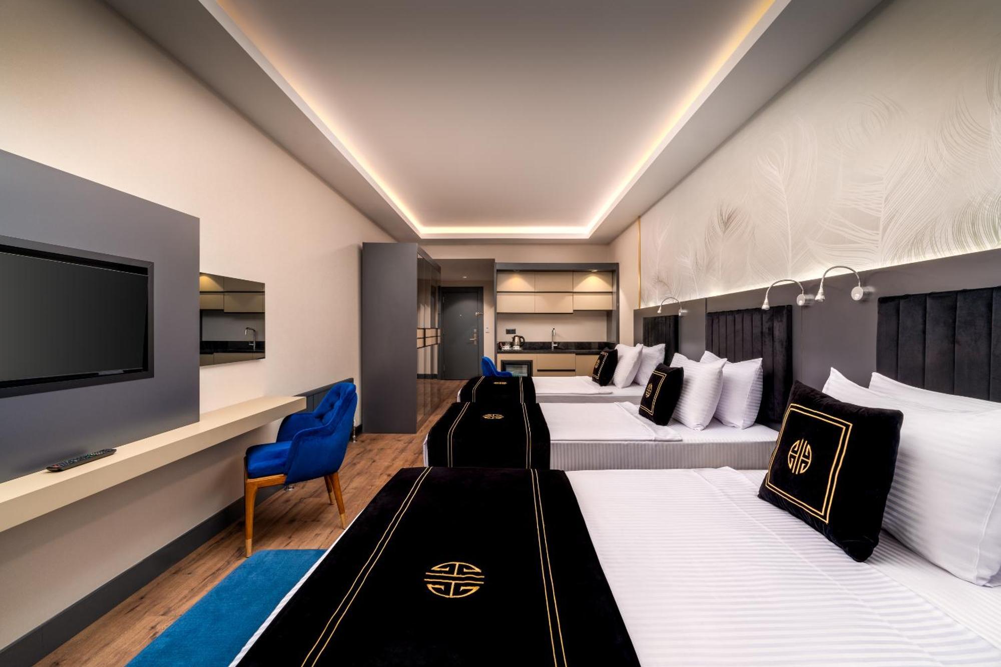 Western Premier Hidden Hills 5*