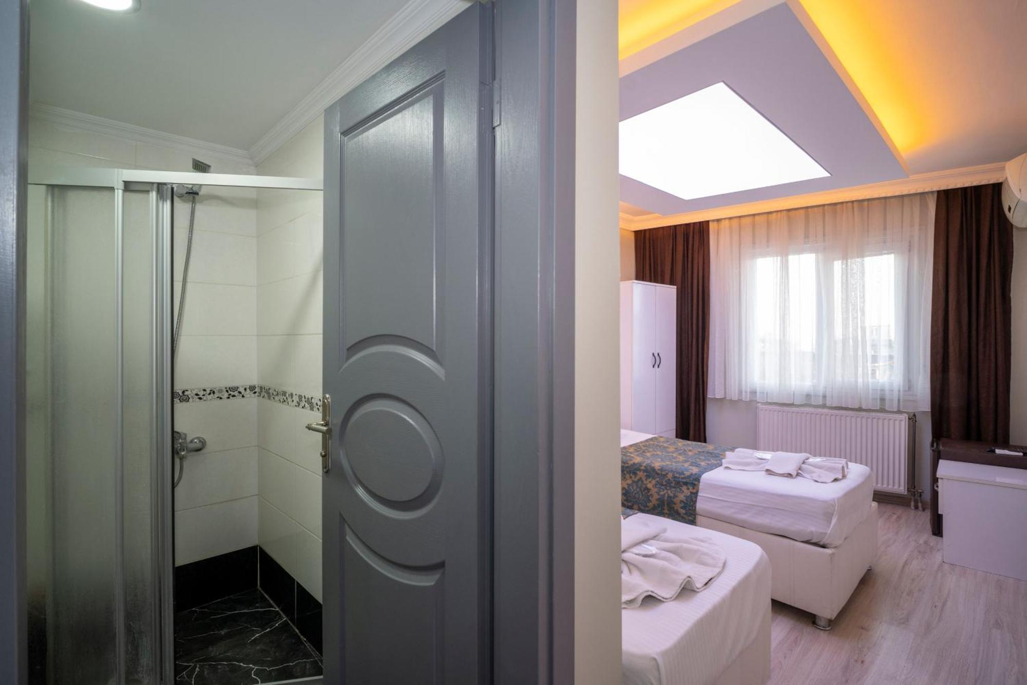Simper Hotel 3*