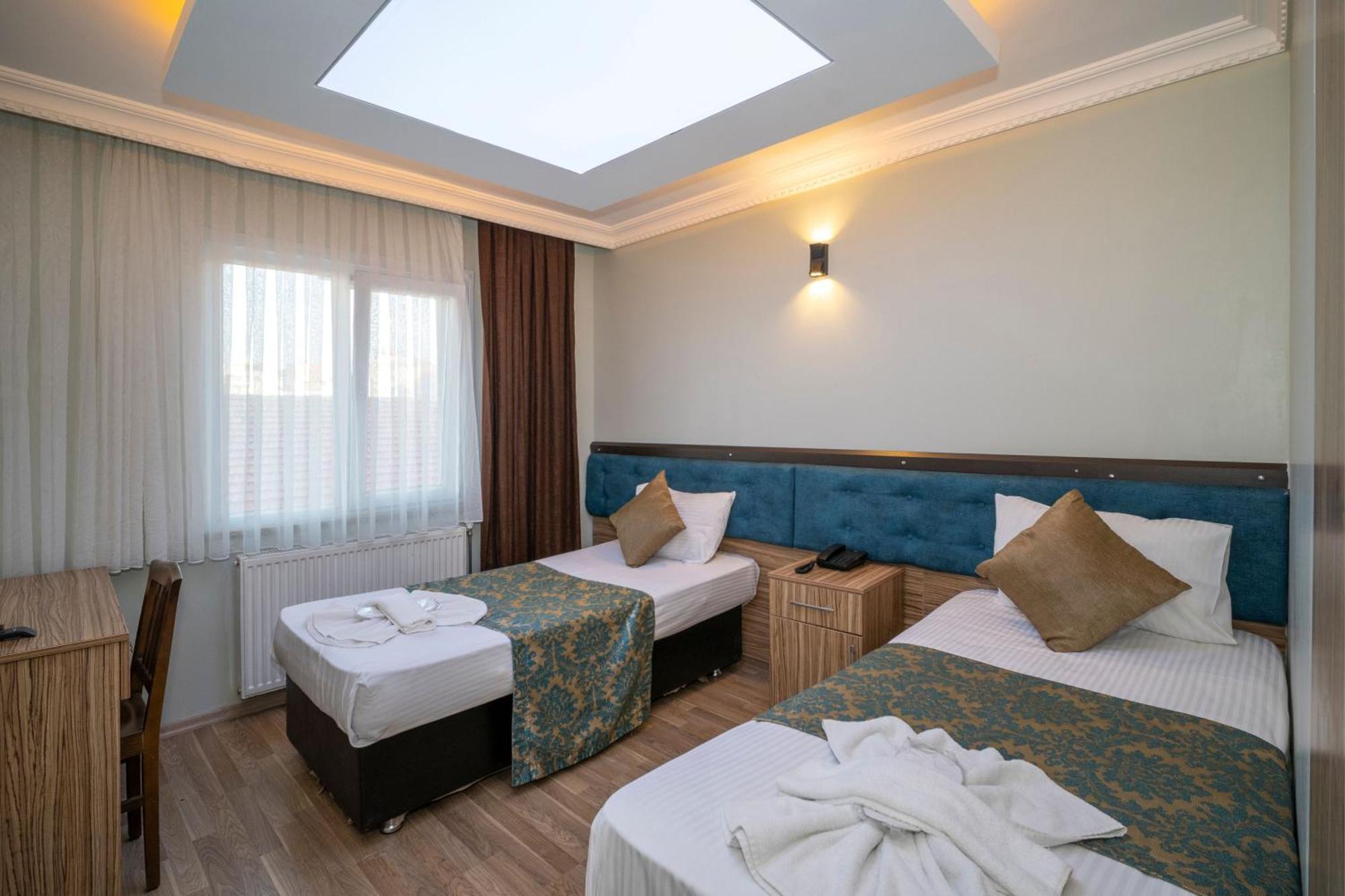 Simper Hotel 3*