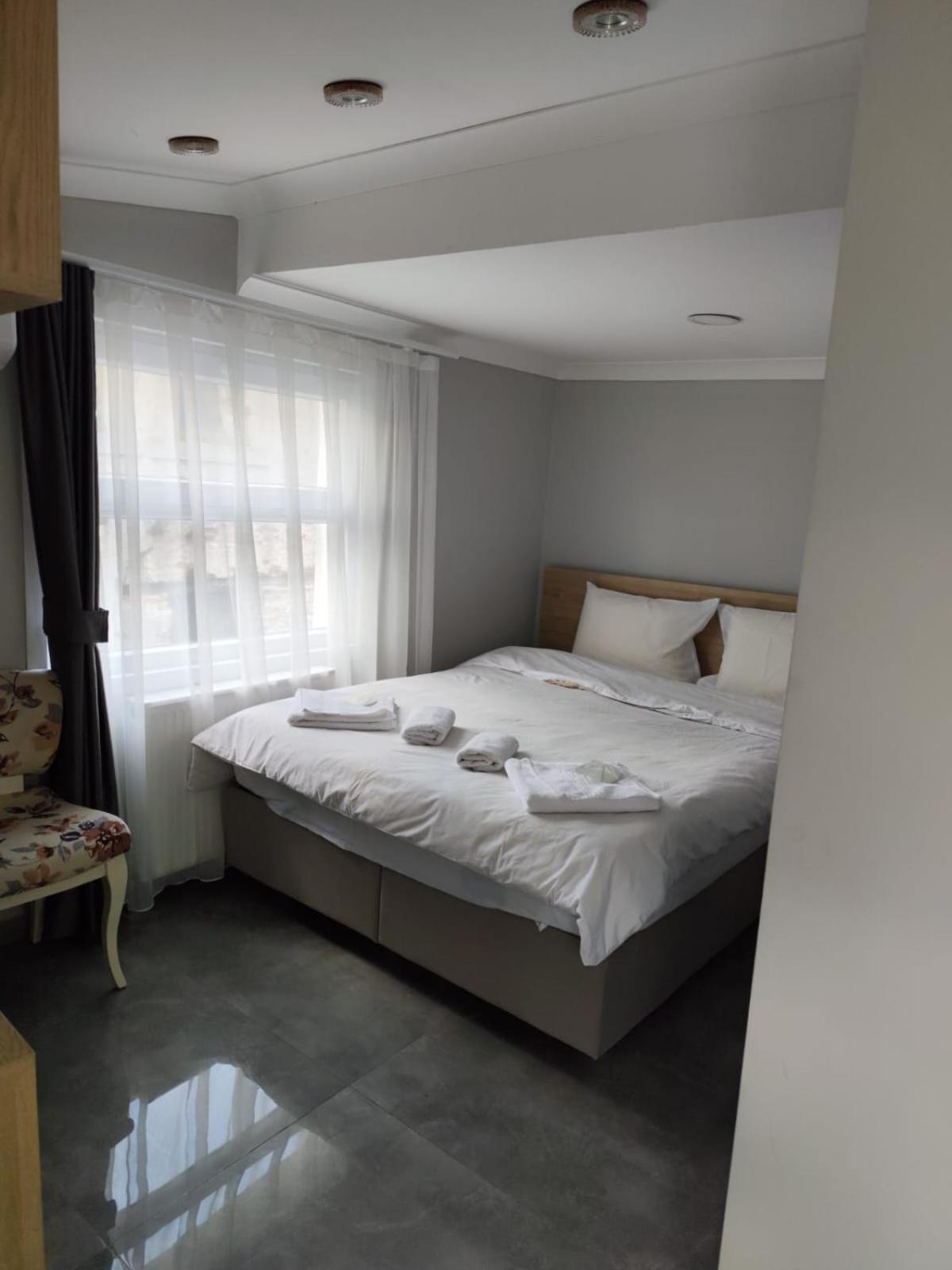 Moonlight Aparthotel