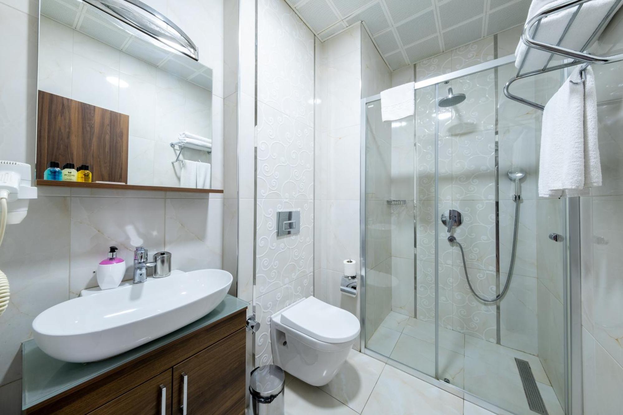 Hotel The Beyza & *