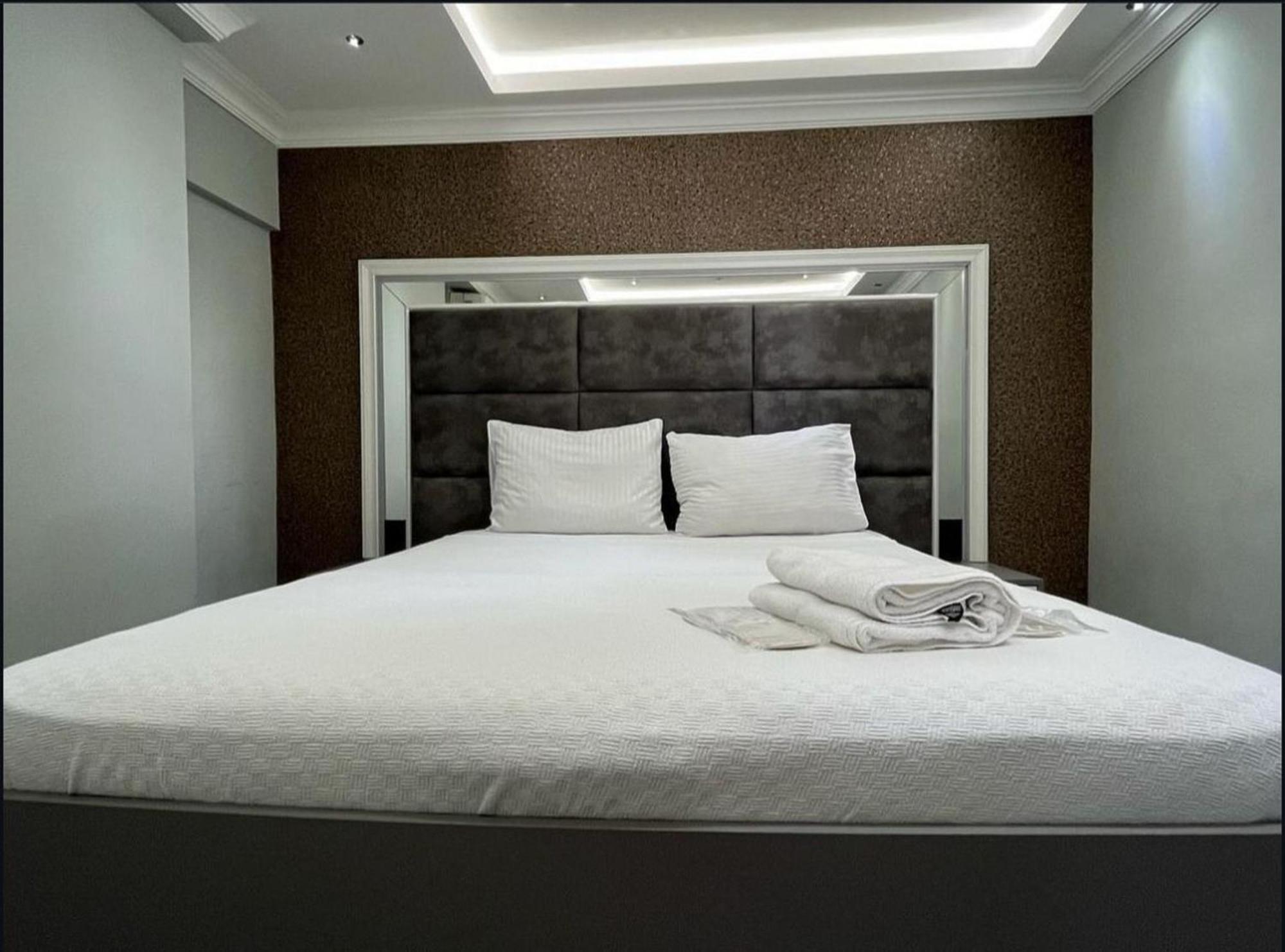 Otel The Chinese Beijing Downtown Park 4*