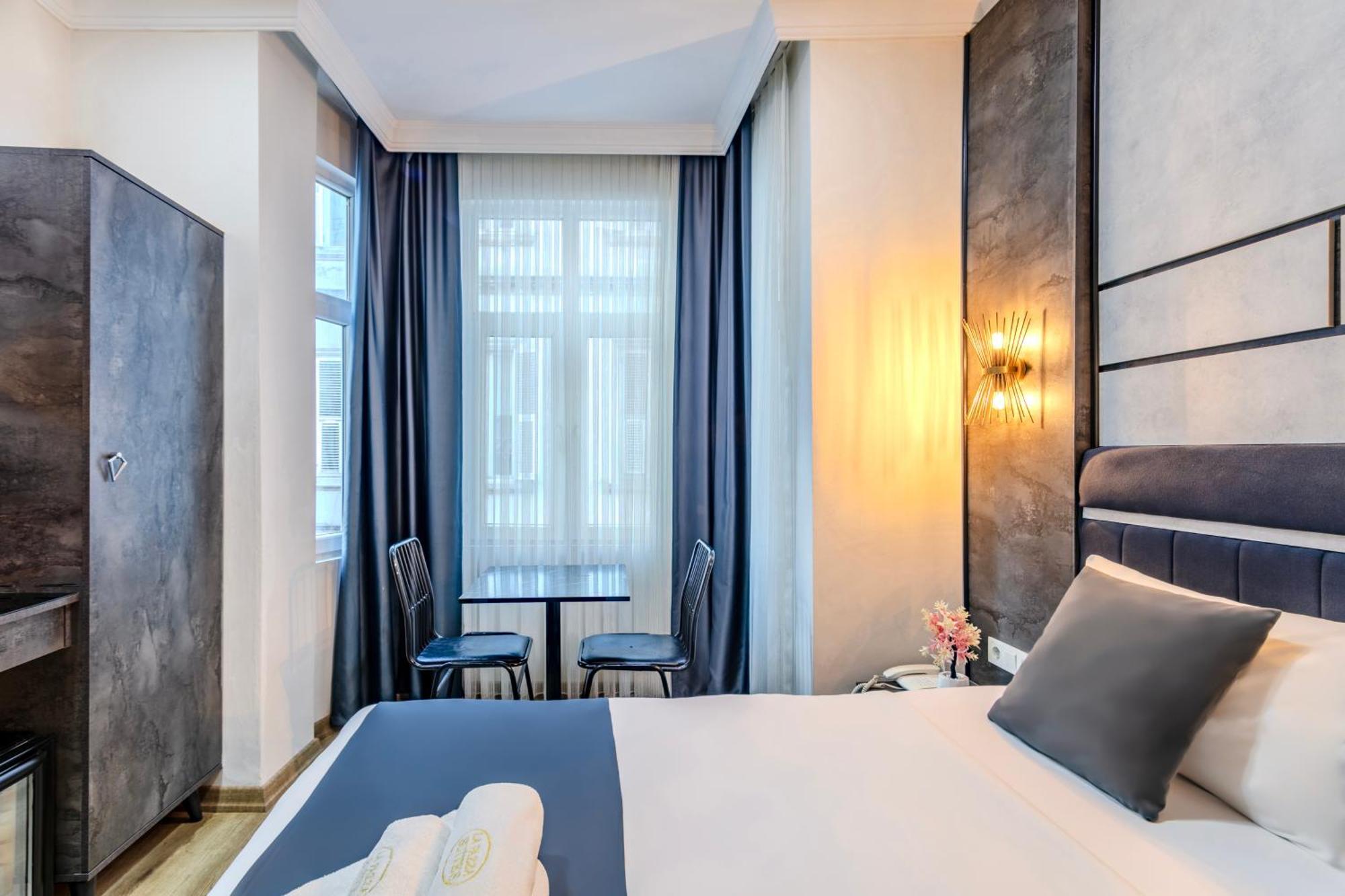 Hotel La Pazza