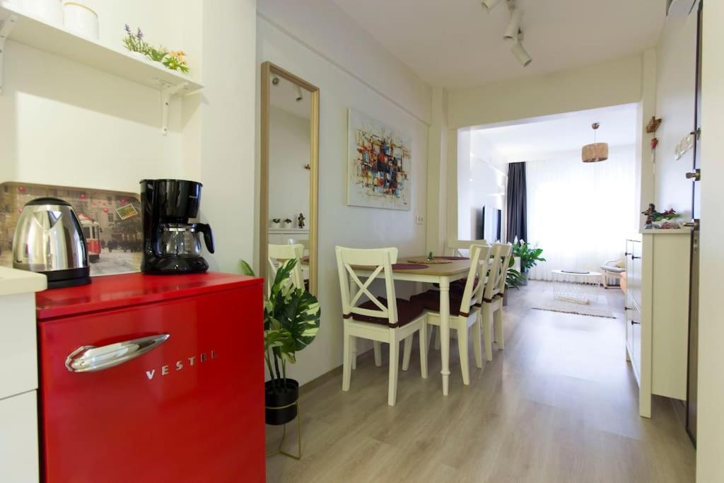 Apartment Fully Renovated 2br Flat In Prime Location At Moda *
