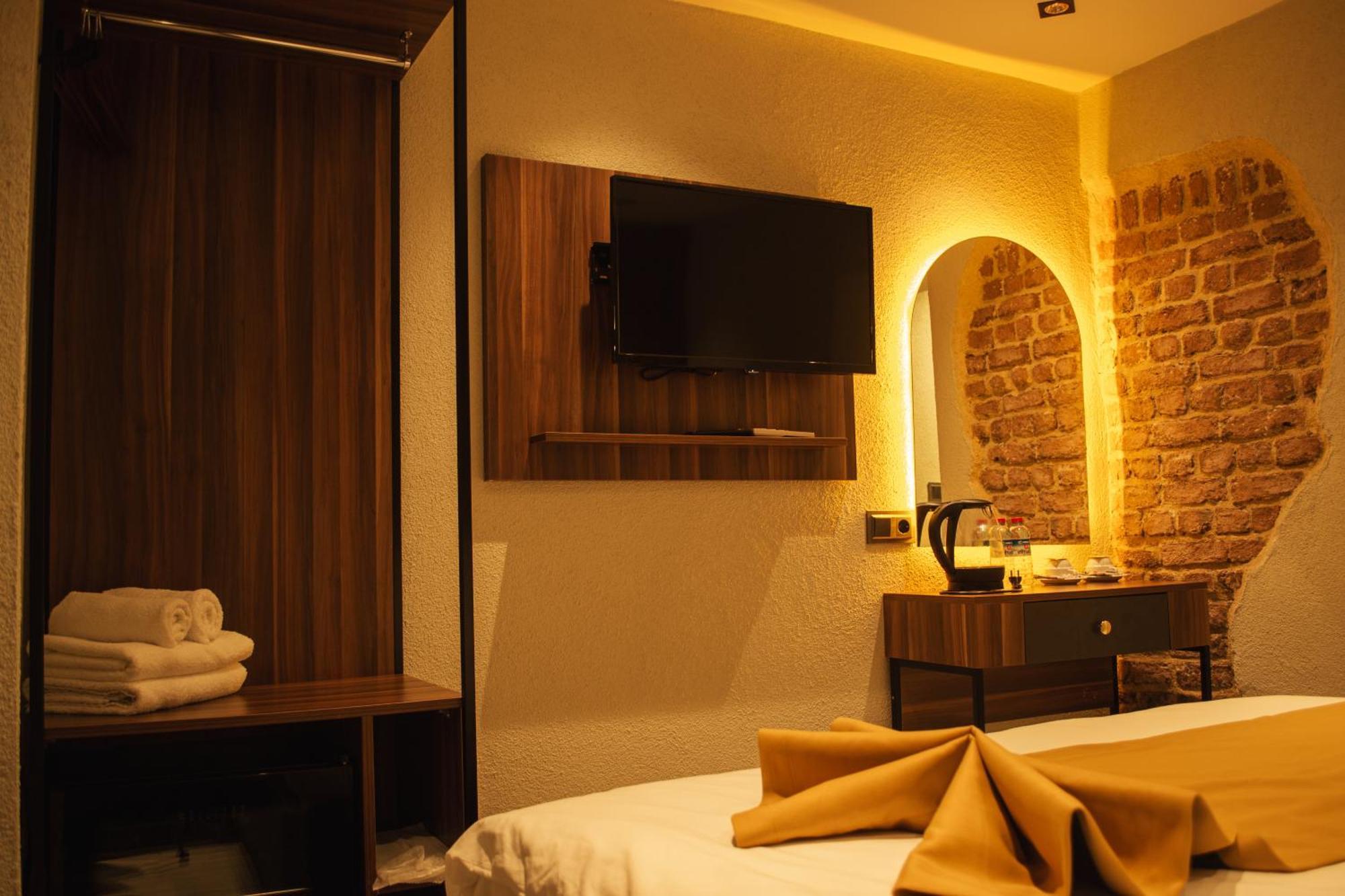 Galata Calm Tale Hotel 3*