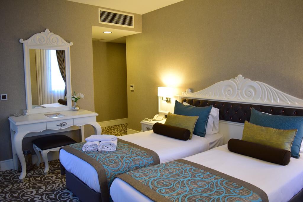 Taksim Line Hotel 4*