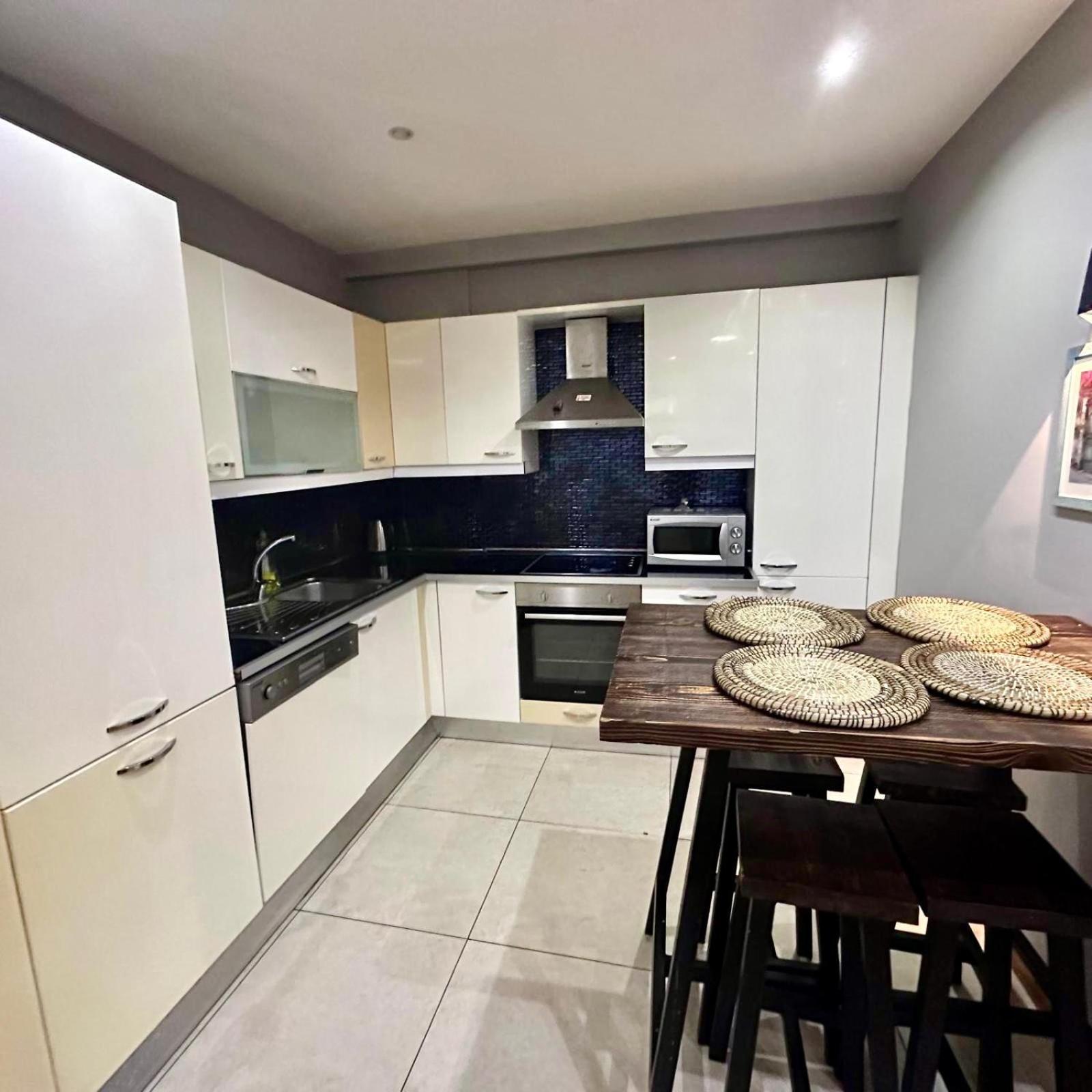 Elysium Taksim Apartment *