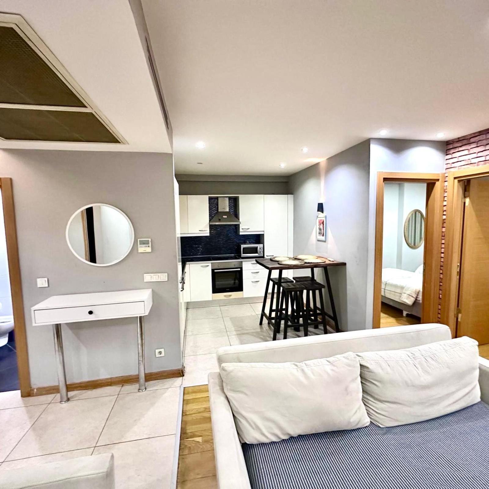 Elysium Taksim Apartment