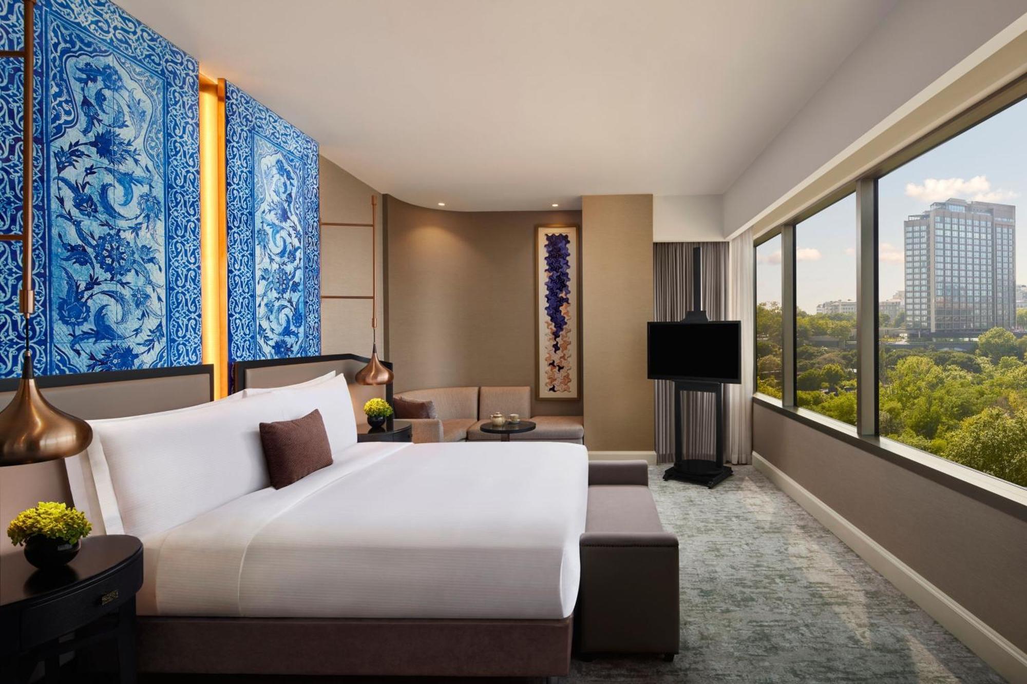 The Ritz-carlton, At The Bosphorus 5*