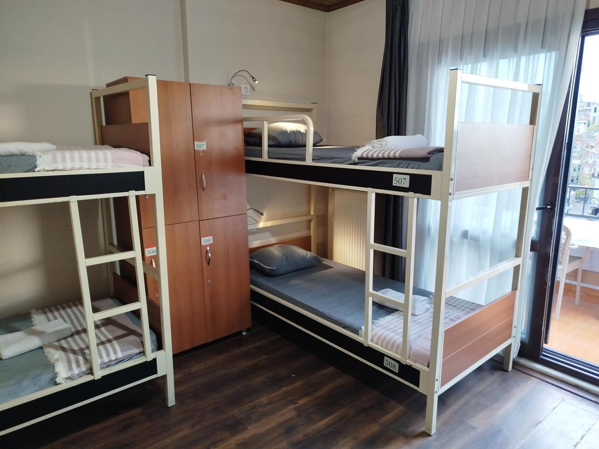 Taksim Ivy Hostel