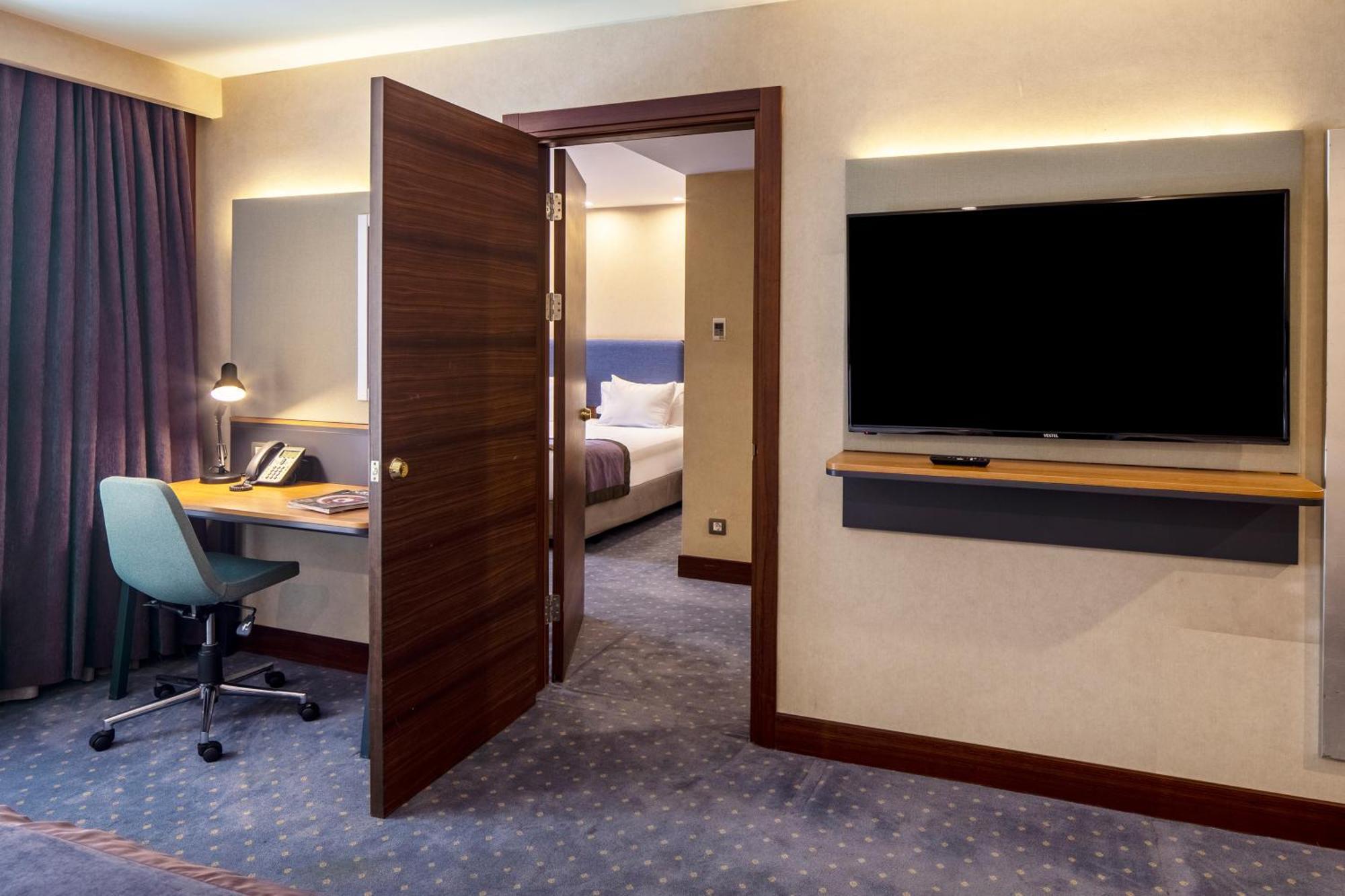 Sisli By Ihg Hotel 5*