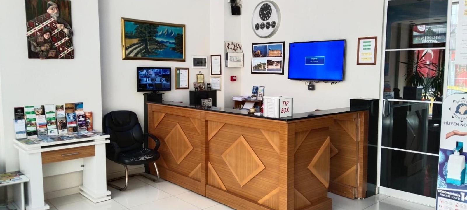 Hotel Raimond