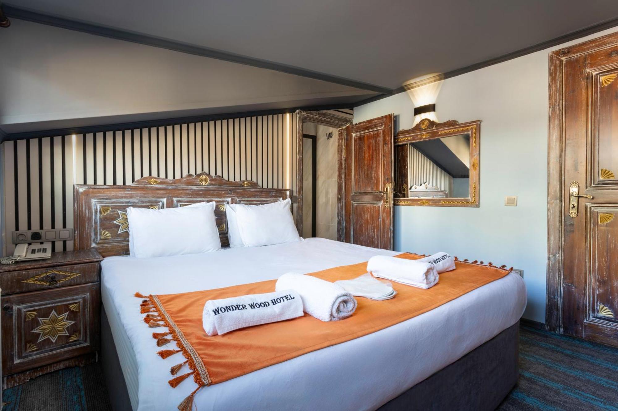 Wonder Wood Bed & Breakfast