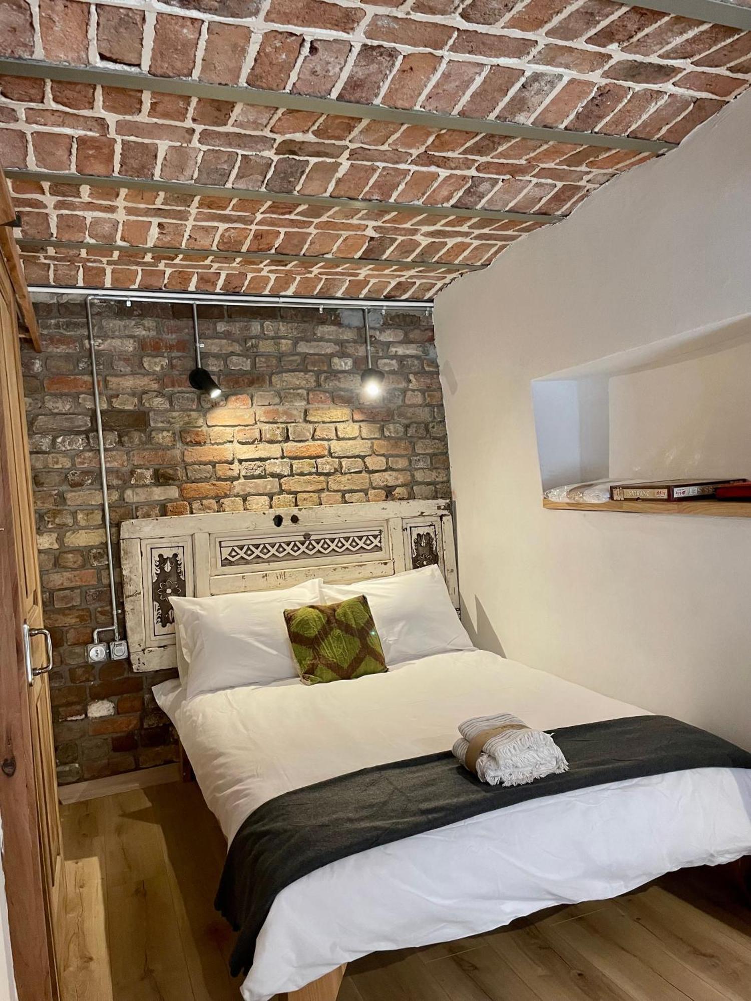 Aparthotel Heristage *
