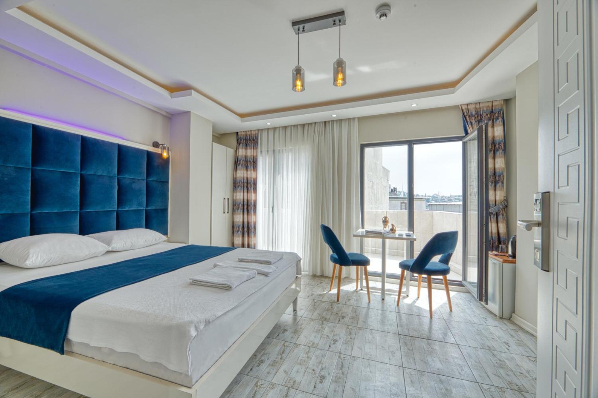 Galatagreenapplehotel 3*