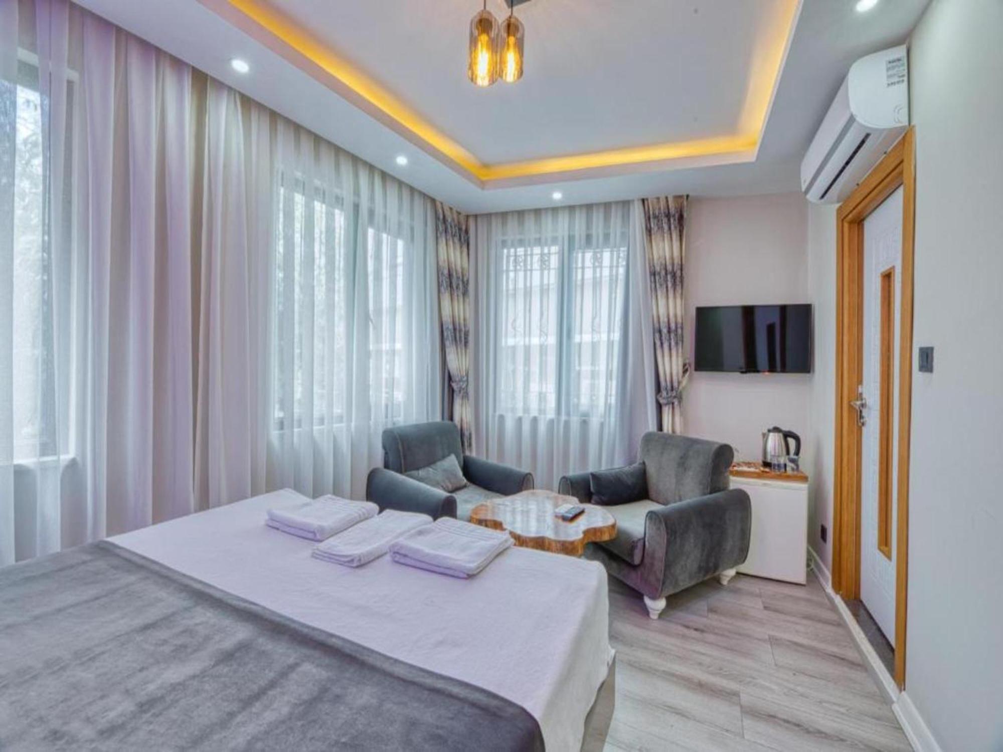Galatagreenapplehotel Hotel 3*