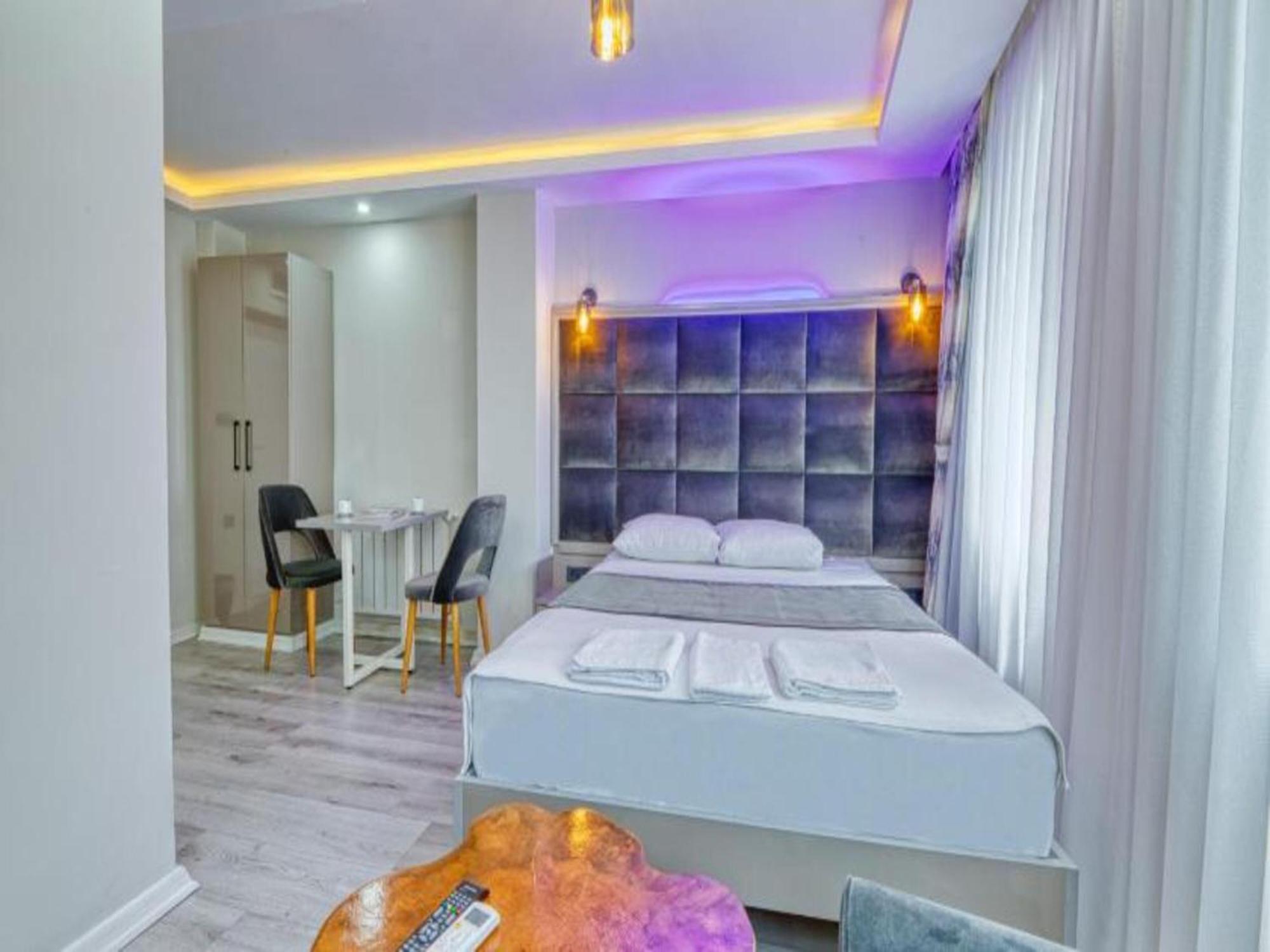 Galatagreenapplehotel 3*