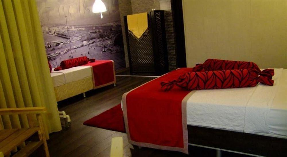Ishakpasa Konagi İstanbul