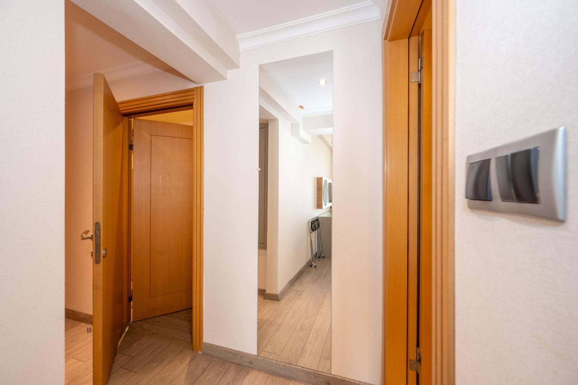 Klas Old Hotel