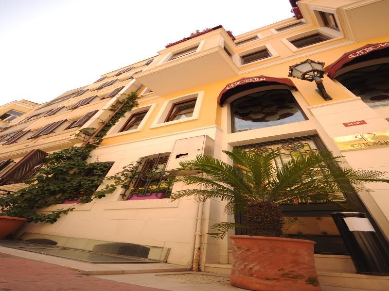 Ottopera (adults Only) Hotel