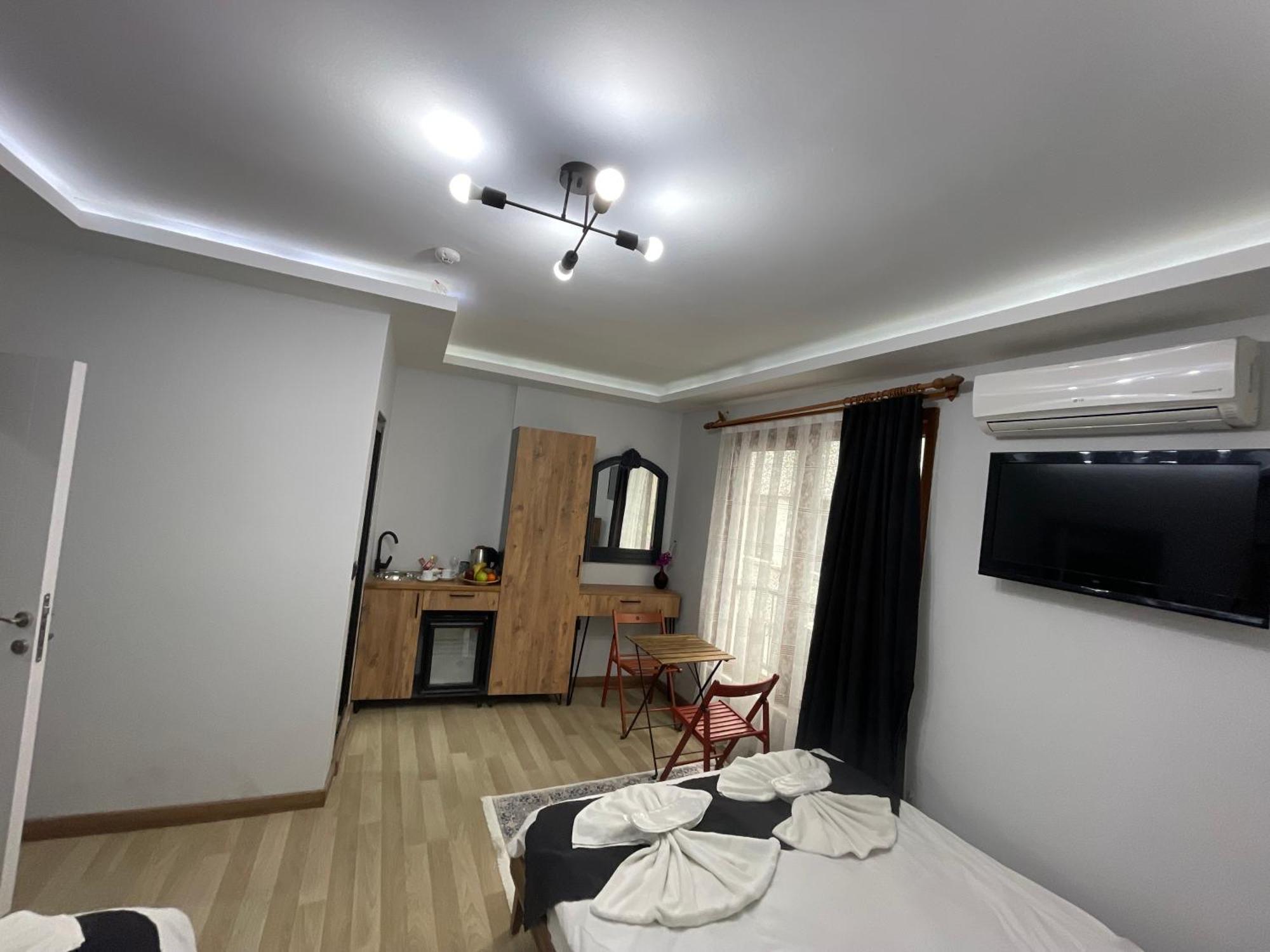 Otel Le Valeria Deluxe