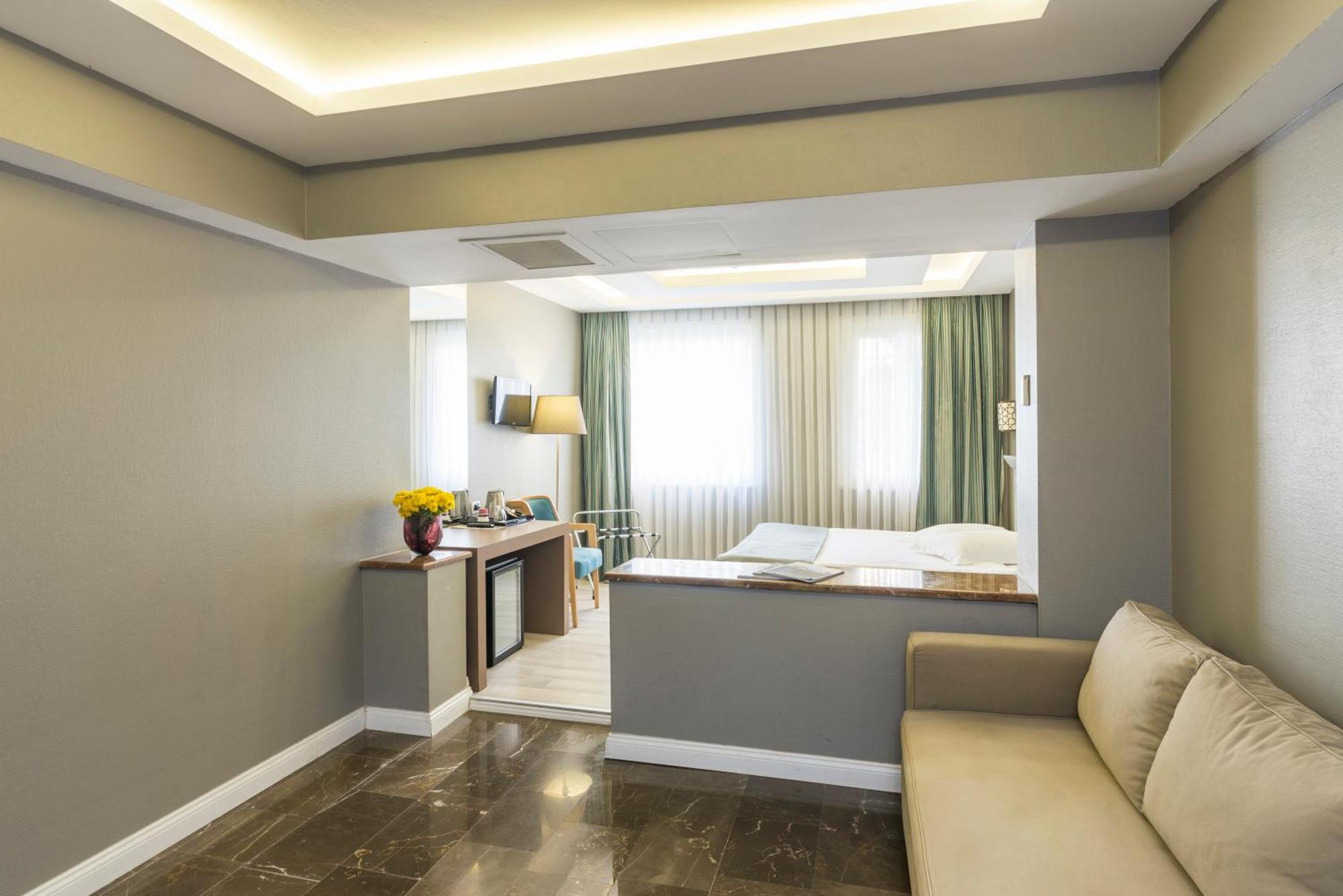 Semsan Hotel Istanbul