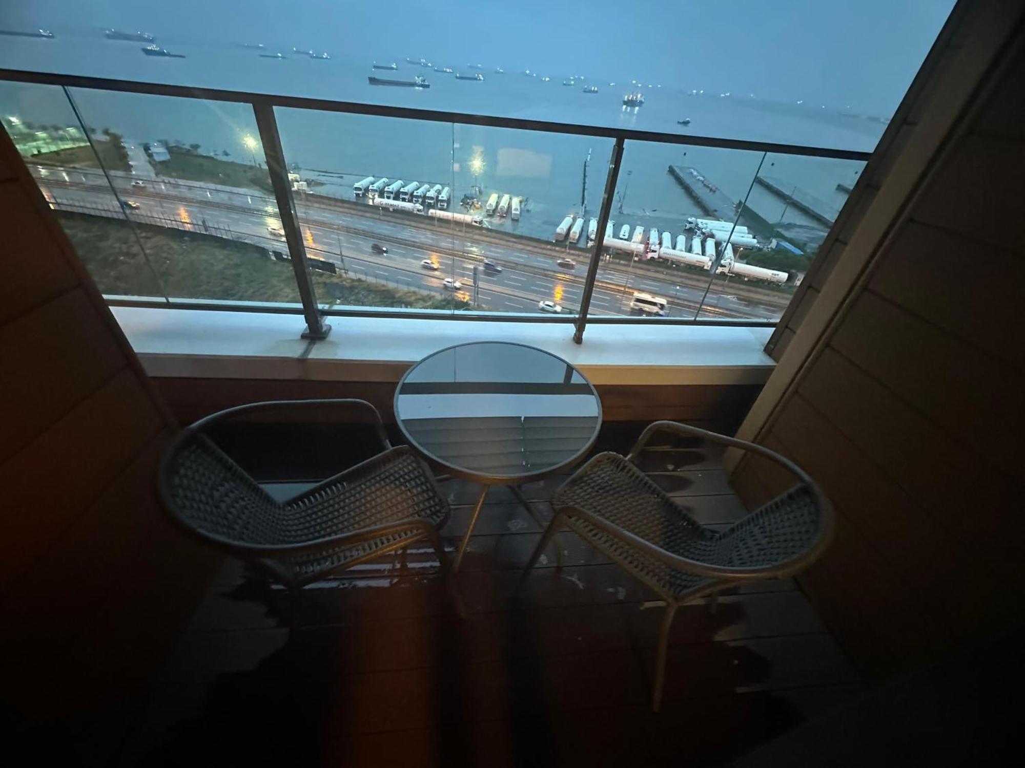 Stylish With Great View *