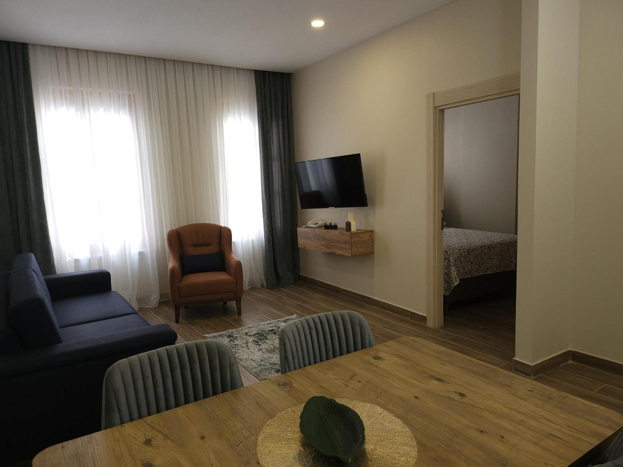 Majestik Hotel