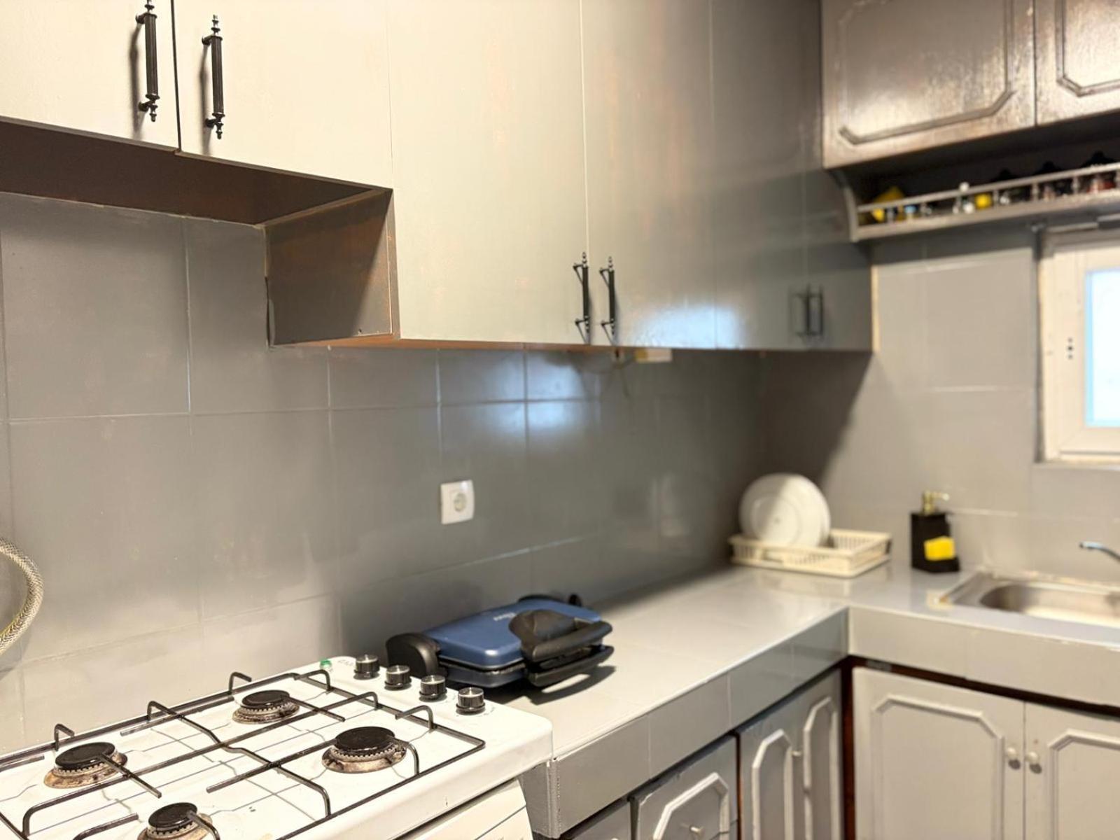 Apartment Bohemian Flat, 2br, In Taksim Square, Beyoglu