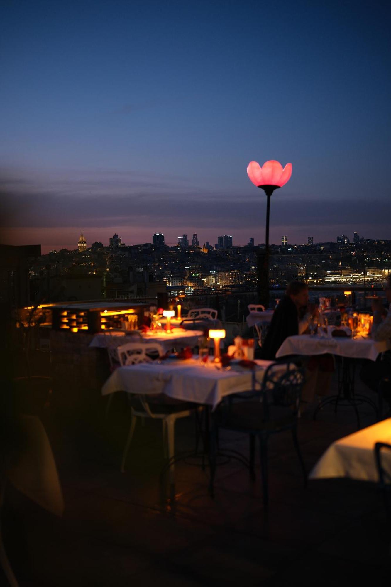 Raymond Old Hotel 4*