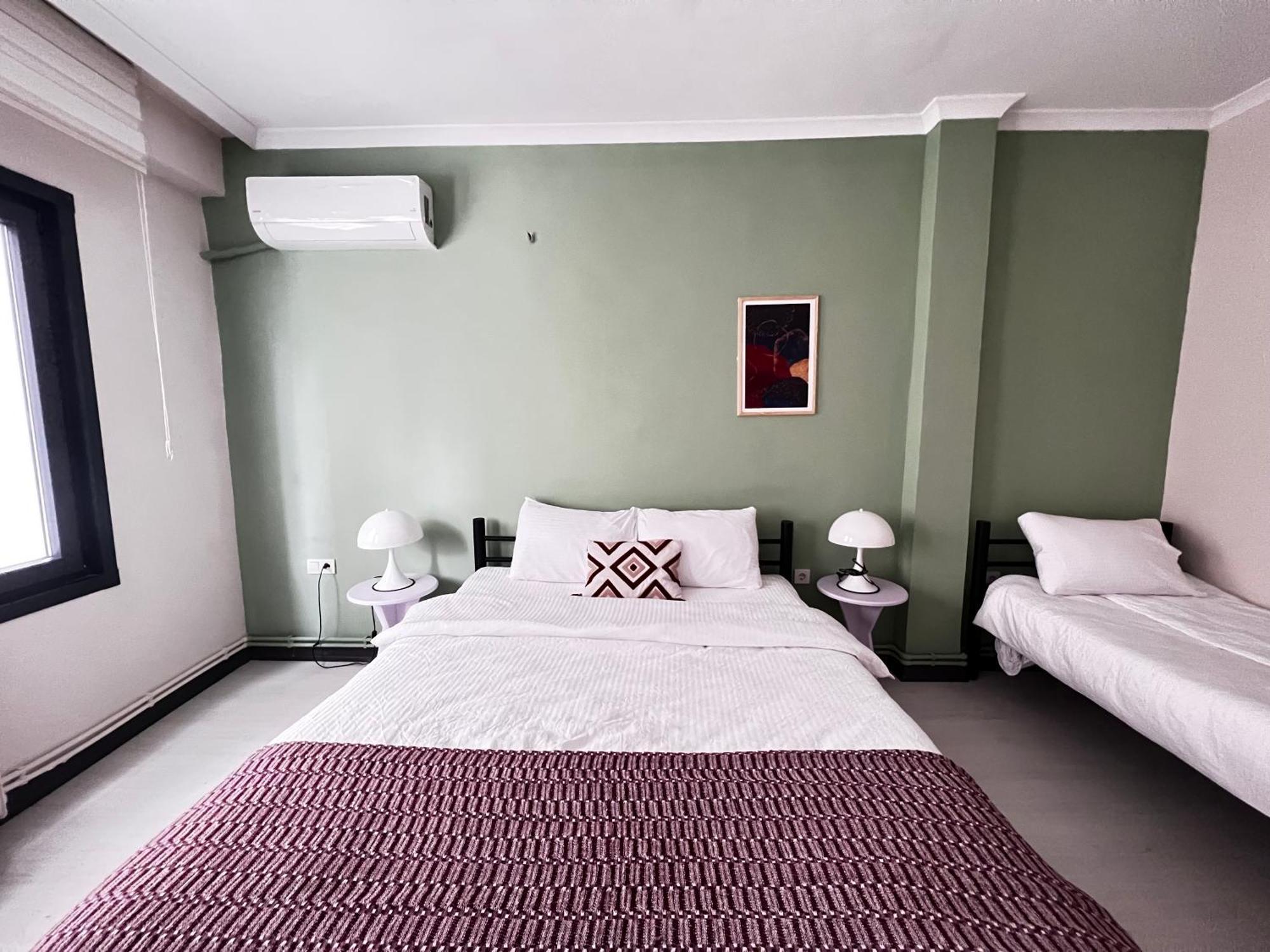 Wonder Karakoey 4- Ultra Luxury , 4br, 2ba Sea View