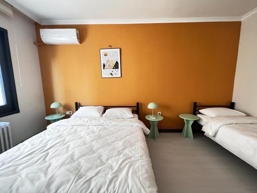 Apartment Wonder Homes 7-4br, 2ba Astounding Seaview Karakoey *