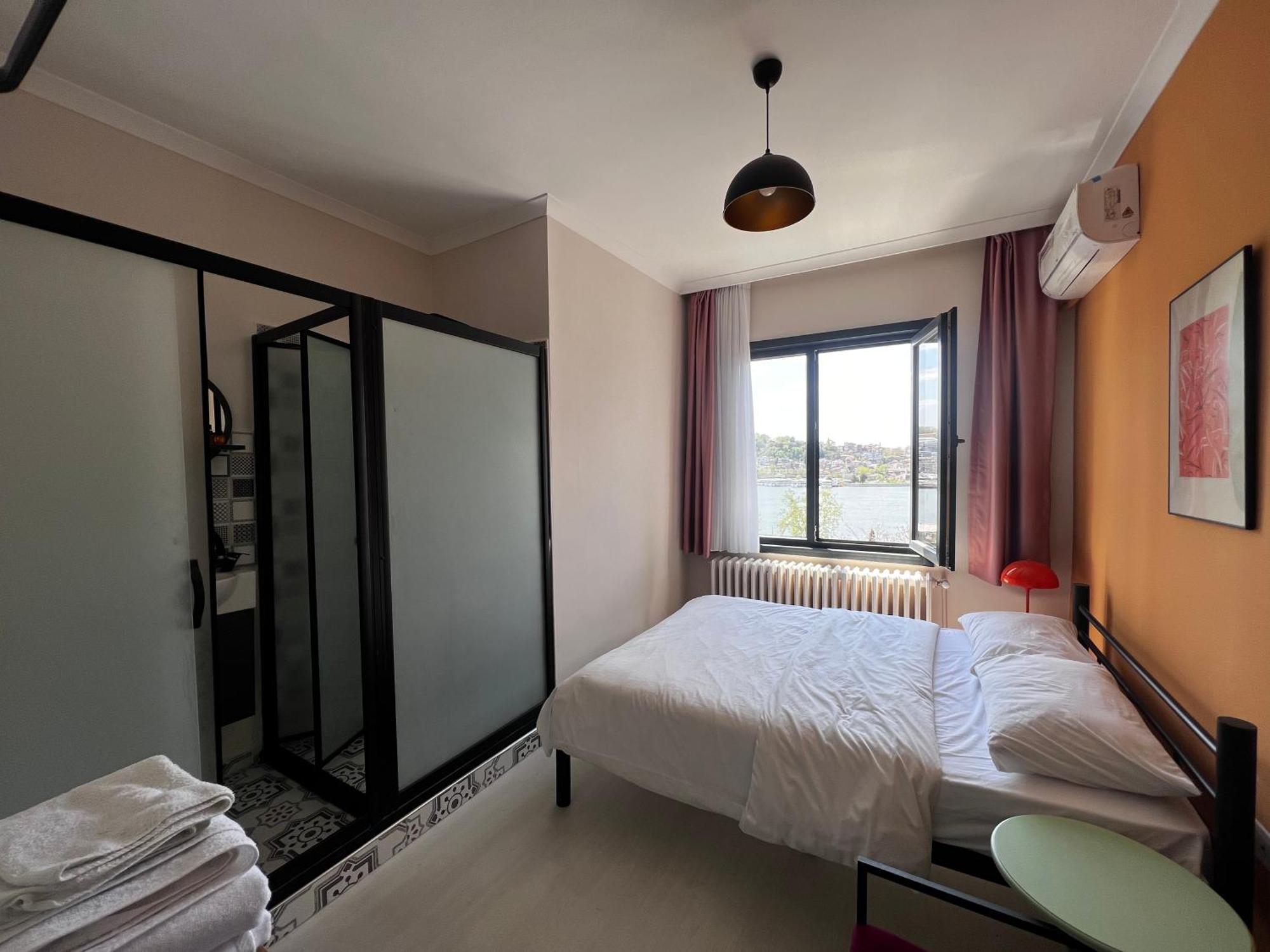 Apartment Wonder Homes 7-4br, 2ba Astounding Seaview Karakoey *
