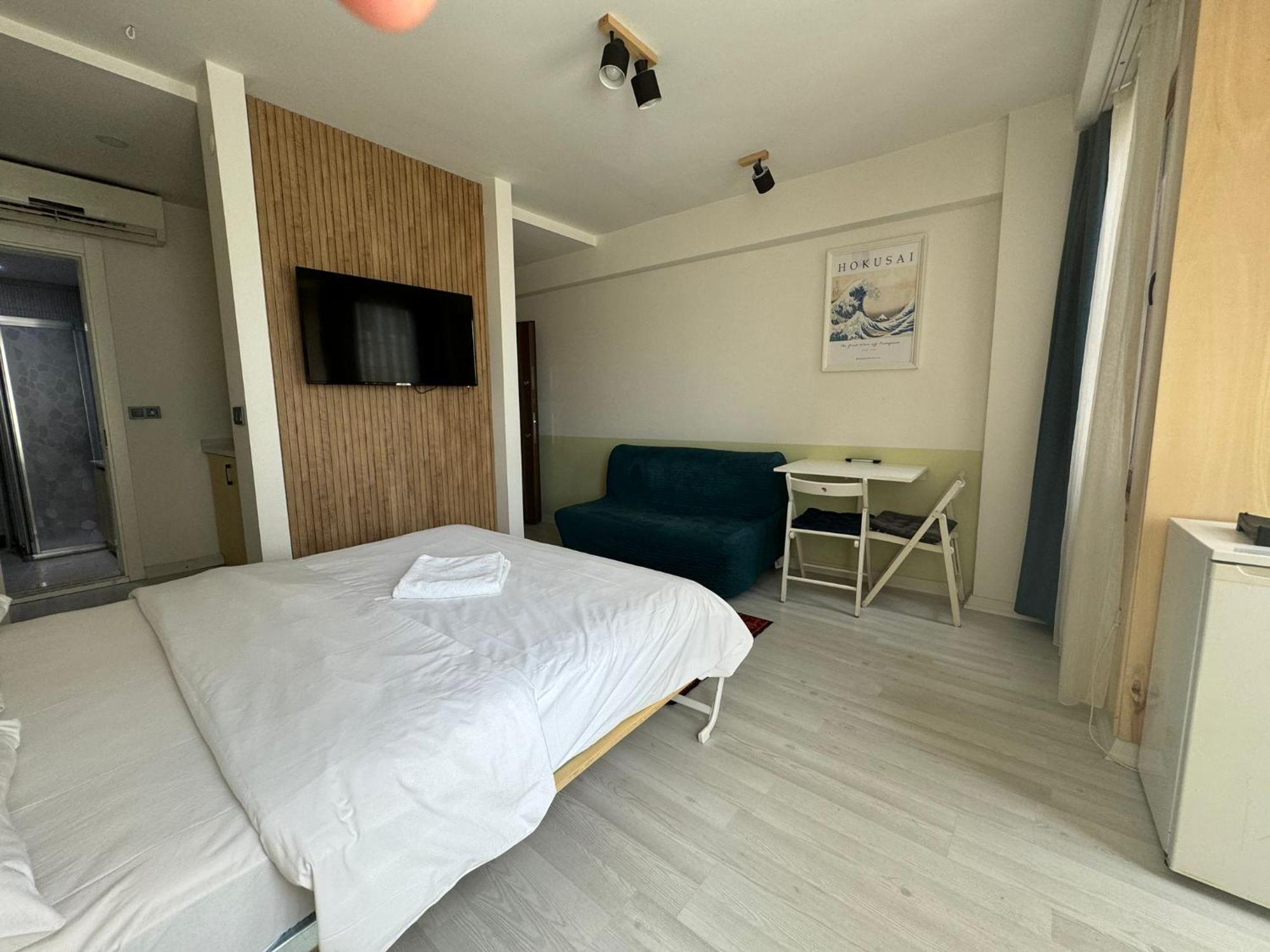 Hotel Hub Flats 4*