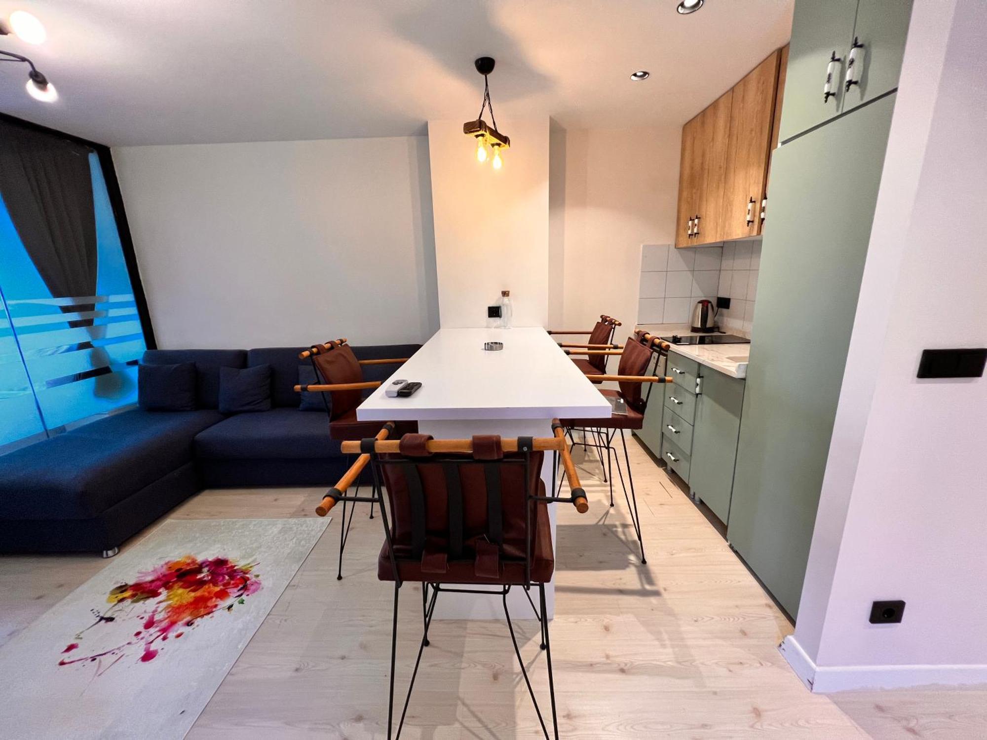 Apartment Kadikoey Alex 5k