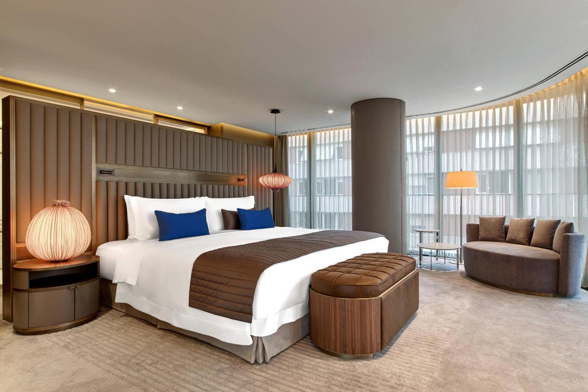 The St. Regis 5*