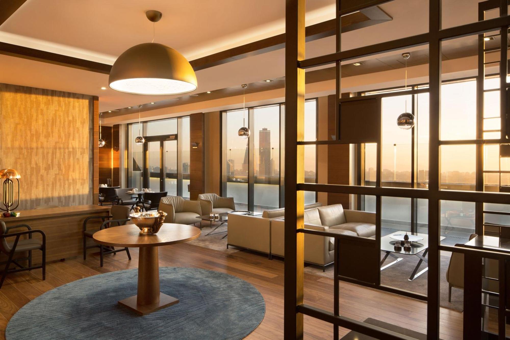 Sheraton Grand Atasehir 5*